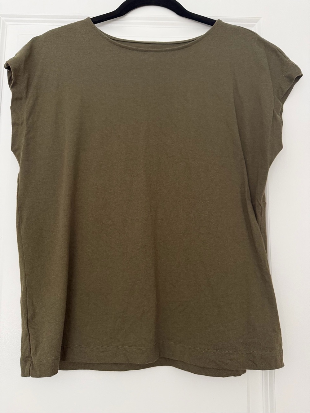 LOFT Olive Crewneck Short Sleeve Tee